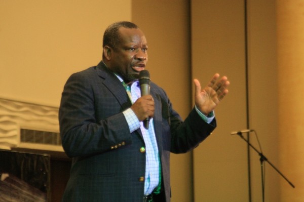 (Oronto Douglas, dies at 49. Photo: Filed)