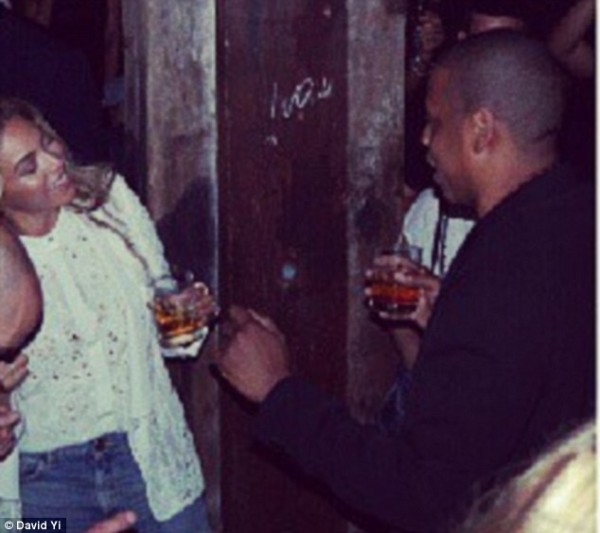 Beyonce and Jay-z were spotted sharing a drink and a dance at a party to celebrate his new album Magna Carta... Holy Grail in New York on Wednesday night. Photo: Dailymail