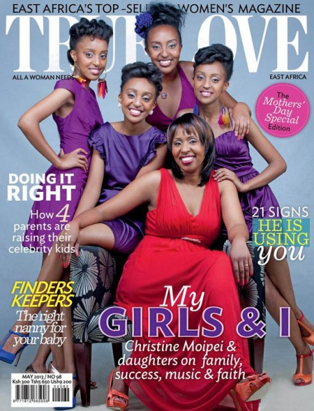 Moipei sisters and mum on the cover of True Love magazine