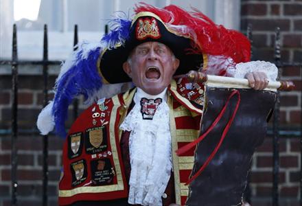 The town crier announcing the news of Prince William and Catherine's son