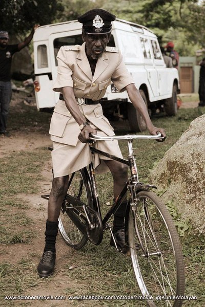 Behind-the-scene shost from 'October 1' movie - Sadiq Daba ties out his bicycle