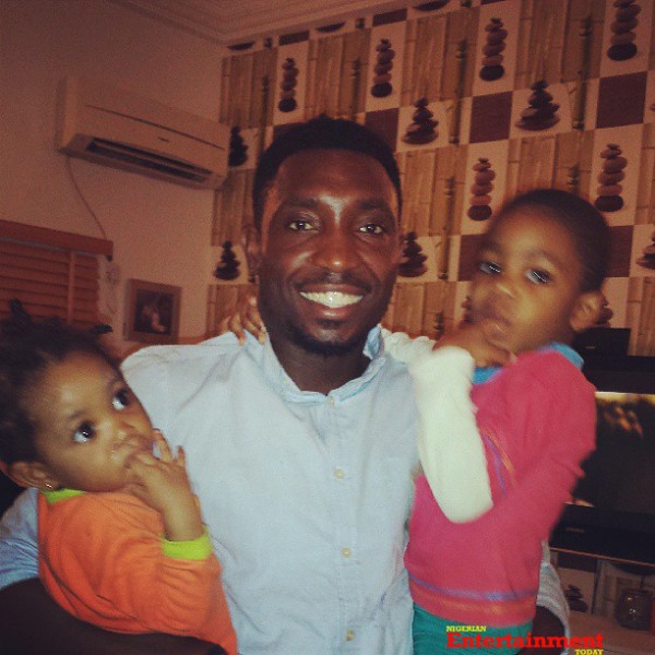 Timi Dakolo show off his two kids