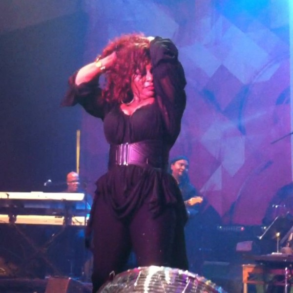 Chaka Khan performs in Lagos, October 2013 (3)