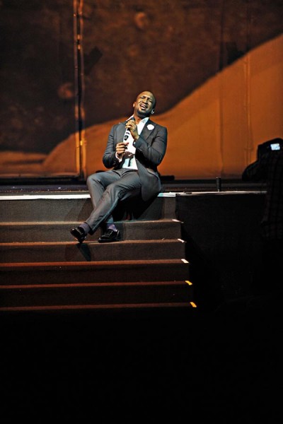 Darey performing a ballad