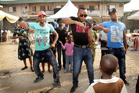 UTI GIVES TO THE LESS PRIVILEGED (2)