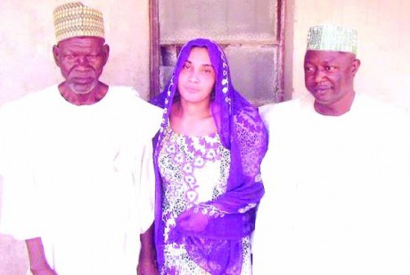 Safiya Musa with Baba Musa Garkida and husband Abdullahi Yakubu Dankumbo. Photo: Muryararewa