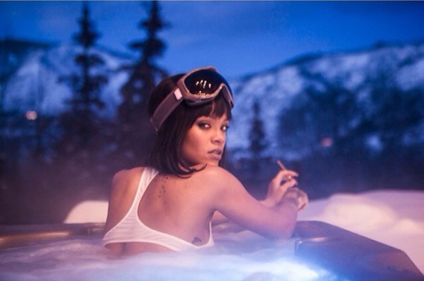 Rihanna (3)