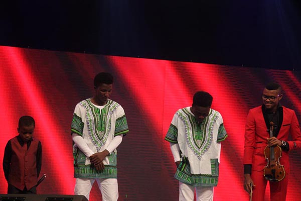 Top 3 contestants, David, Robots for Christ and A Strings