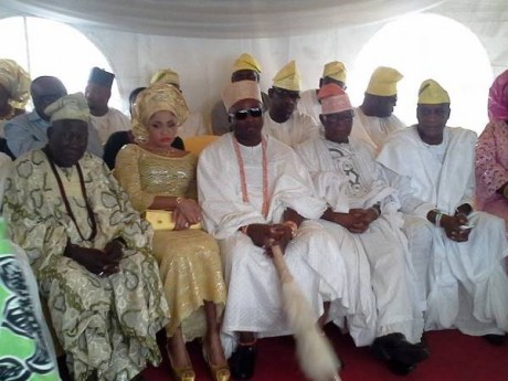 Oba Ademola Saheed Elegushi Keshenla 111 of ikate land,..ati olori Aramide Sekinat