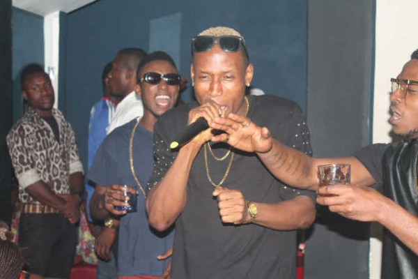 Mr 2kay parties up with Illbliss, Tha Suspect in Uyo, Calabar, Bayelsa (22)