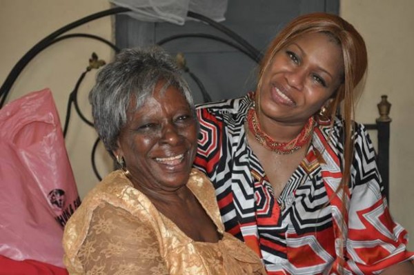 Regina Askia and her mother Photo: facebook