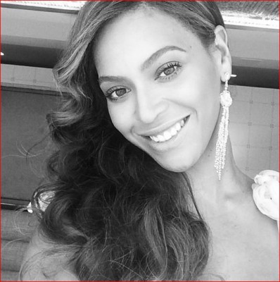 Beyonce at Kelly Rowland's wedding in Costa Rica