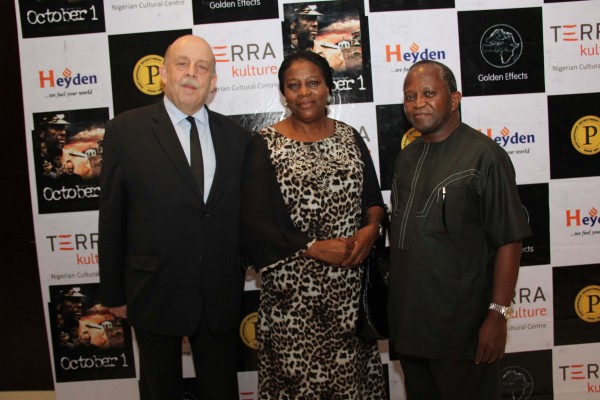 L-R Consul General for France, Francois Sastourne, Consul General for South Africa, Ambassador & Mrs Mokgethi Monaisa