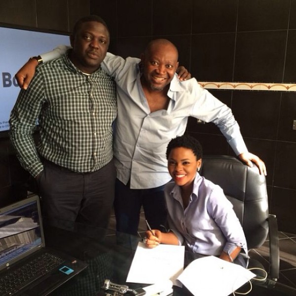 MTN ambassadors sign contracts - Chidinma and Illbliss, Paul Okoye