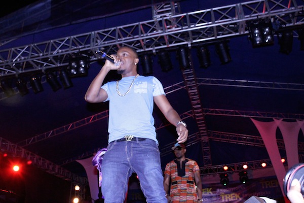 Olamide performing at Star Music Trek Benin. Photo: Filed.