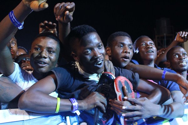 Lucky fan: Winner of Sean Tizzle's shoe at Star Trek in Ado Ekiti.