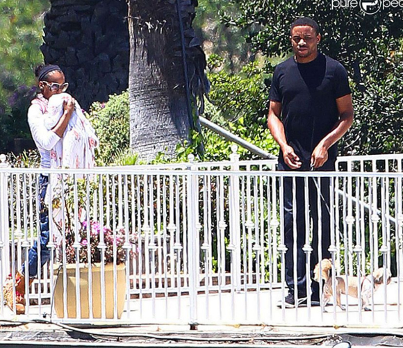 Kerry Washington a nd their baby Isabel 02