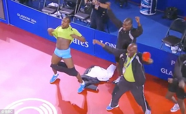 Onaolapo was so overcome with emotion that he decided to pull his shorts down. Photo: Daily Mail