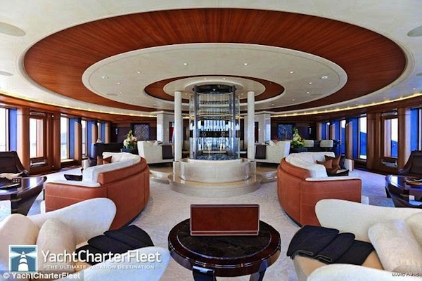 article-2719109-20578E4400000578-635_634x423