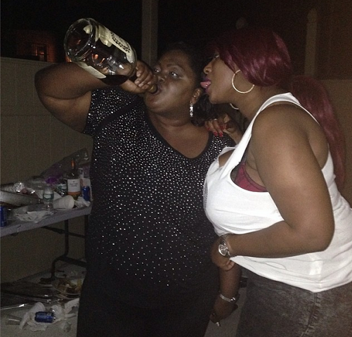 Eniola Badmus parties liek a big girl in the US 2