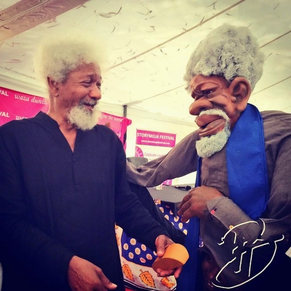 Wole Soyinka meets his look alike in Nairobi