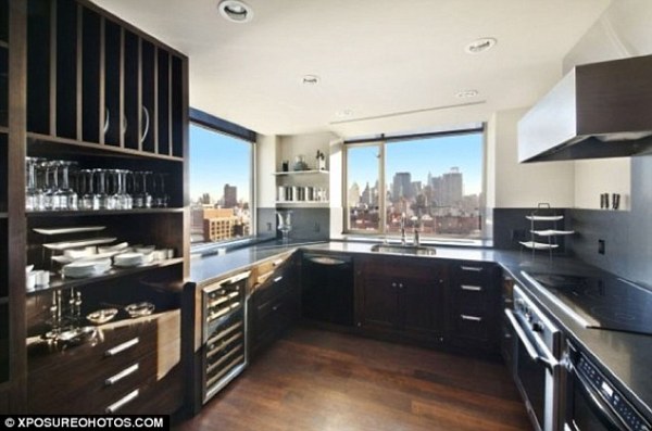 Penthouse 04