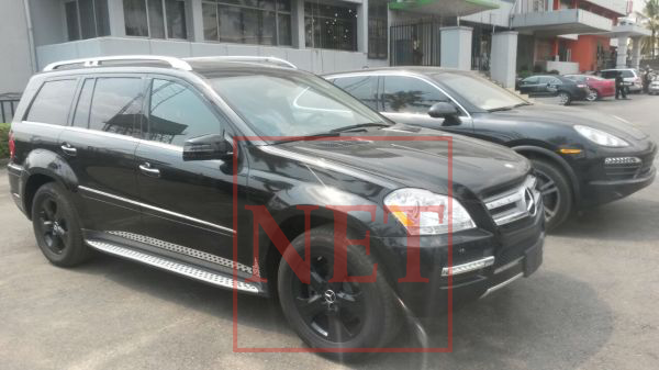 Davido expends over N30m on cars for manager, producer 07