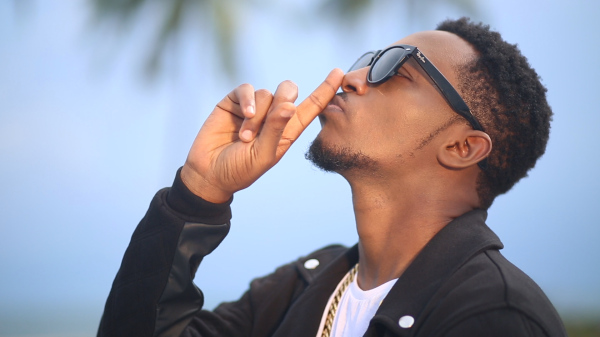 Terry ThaRapman shoots 'Je Kan Mo' Featuring Skales