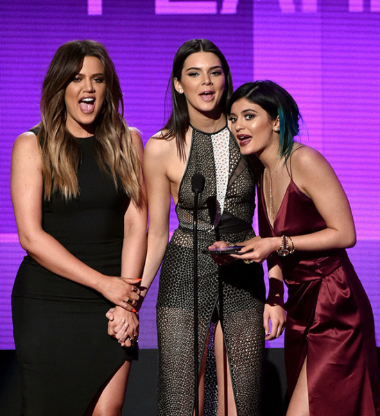 kendall-kylie-jenner-khloe-kardashian-american-music-awards-2014-amas