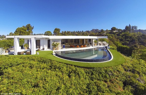 $70m Beverly Hills mansion Beyonce and Jay Z lost to Swedish billionaire