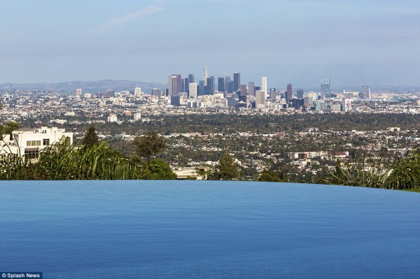 $70m Beverly Hills mansion Beyonce and Jay Z lost to Swedish billionaire 05