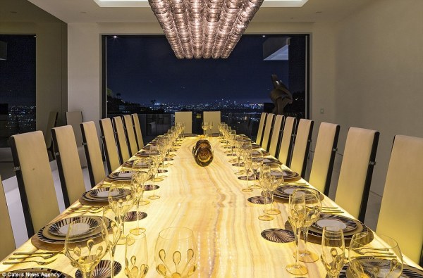 $70m Beverly Hills mansion Beyonce and Jay Z lost to Swedish billionaire 13