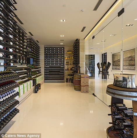 $70m Beverly Hills mansion Beyonce and Jay Z lost to Swedish billionaire 22