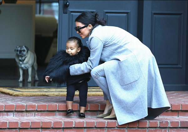 Kim kardashian and North West 02