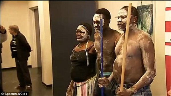 Pione Sisto posed for pictures with his parents after being covered in white powder