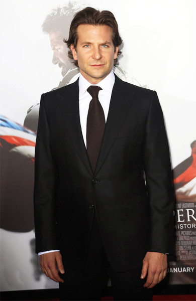 (Bradley Cooper is planning to ditch Suki Waterhouse as his Oscars date in favour of his mother. Photo: Filed)