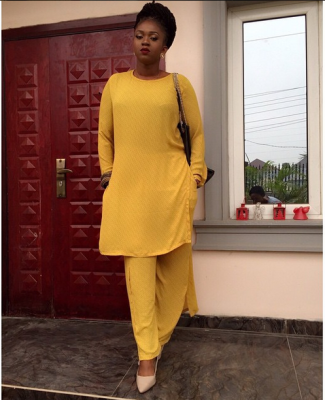 (Waje's outfit to Omawumi's wedding, Photo: Instagram)