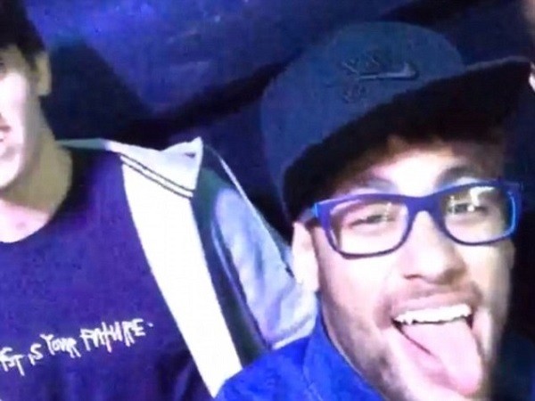 25BFBCAA00000578-0-image-m-24_1424131461210