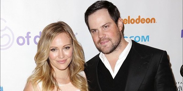Hilary Duff files for divorce from Mike Comrie