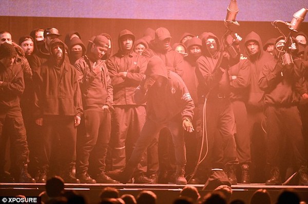 Kanye West's BRIT performance 05