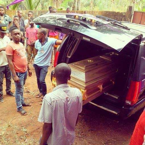 Muna-Ibekwe-Burial1-SEPTIN911