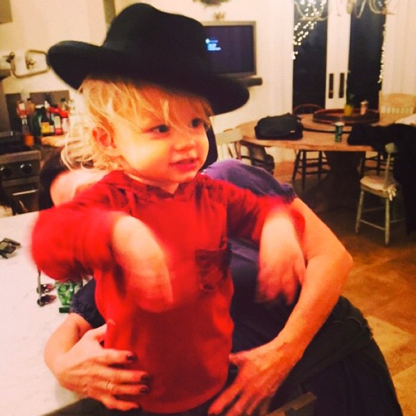 jessica simpson's son