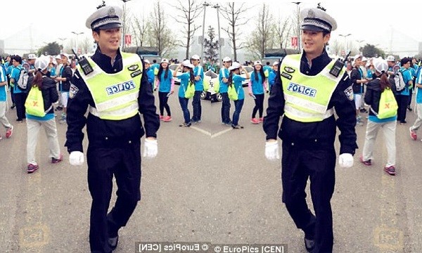 Long Keyi drew comparisons to popular actor Wallace Chung (right) with some even suggesting the officer was really the actor on a secret shoot