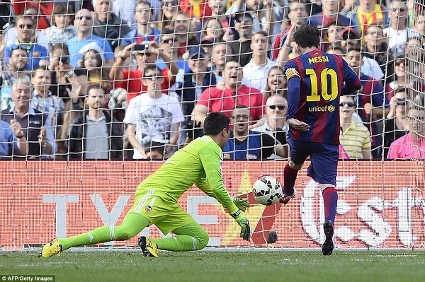 Messi tapped in Barcelona's second goal in stoppage time to seal the victory over Valencia