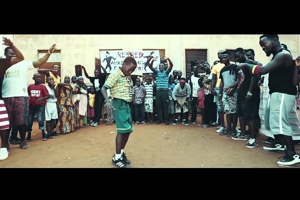 RedRed-ft.-Sarkodie-–-Ghetto-1200x800