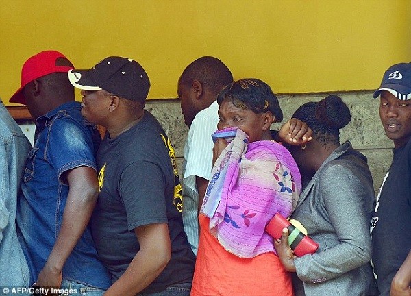 Relatives queued outside the morgue in Chiromo where they waited to identify the bodies of their loved ones