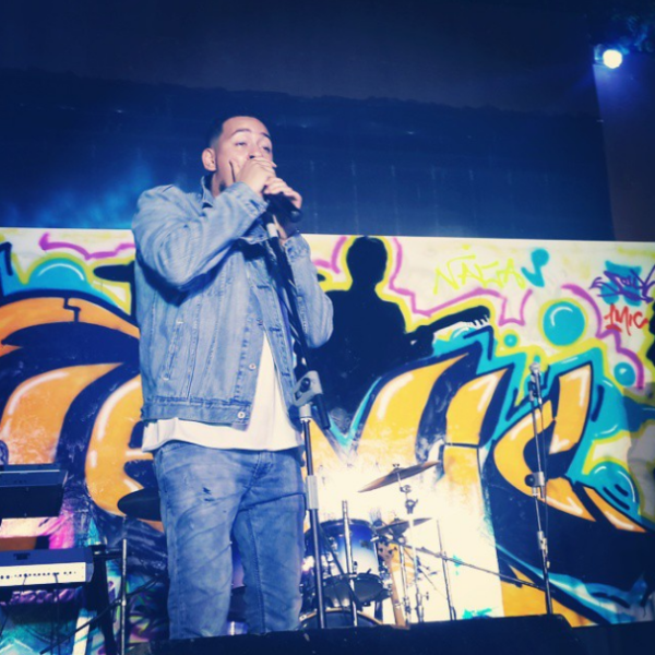 (AKA performing at One Mic Naija. Photo: One Mic Naija)