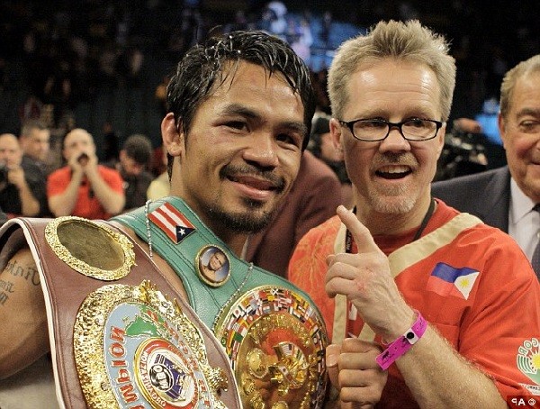 Customers are being urged to save electricity so more can watch Manny Pacquiao take on Floyd Mayweather