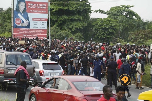 DumsorMustStop-Vigil-13