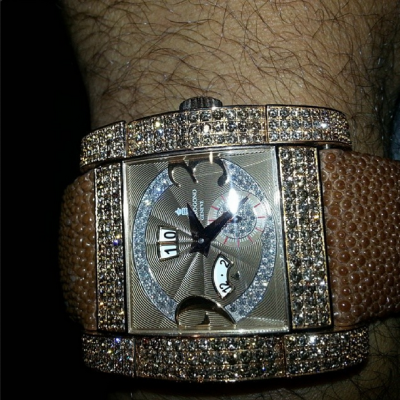 Freeze with a De Grisogono watch